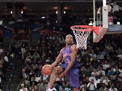 Blog: Najlepšiu smečiarsku šou v NBA predviedol Vince Carter
