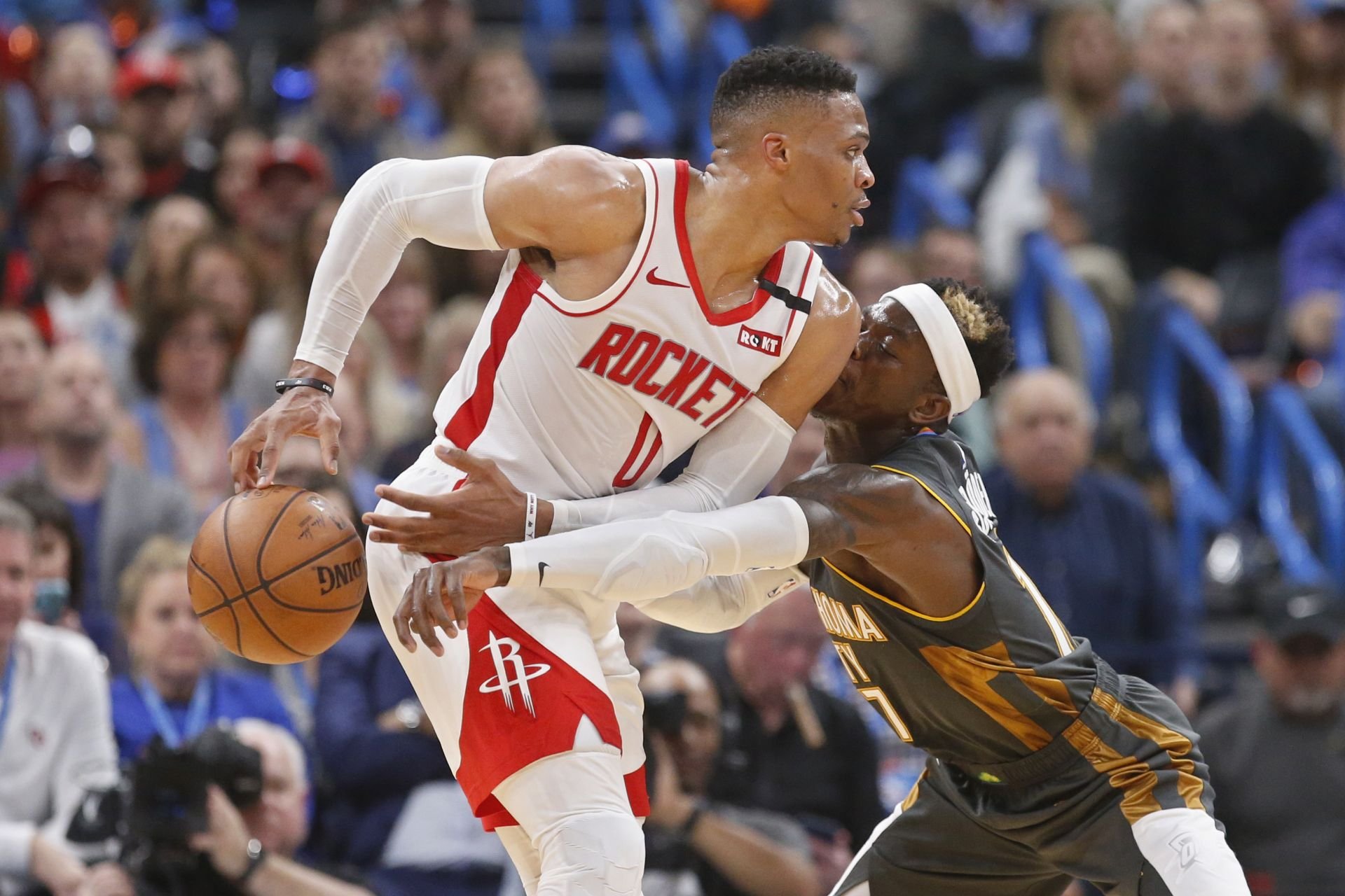 Westbrook mal pozitívny test a je v karanténe
