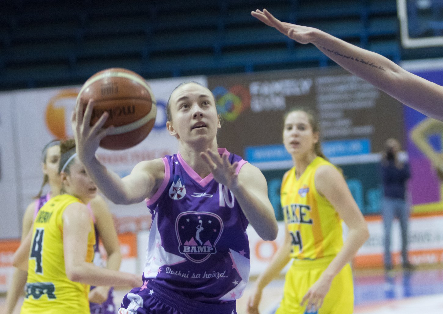 Nie päť, ale sedem a otvorené dvere aj pre ôsmy tím v ženskej extralige