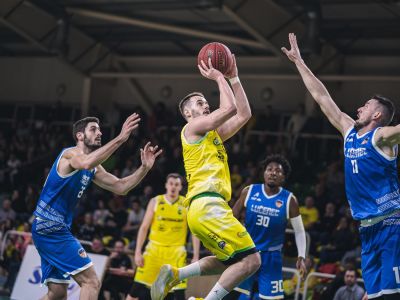 Vírusu sa boja všetci, tvrdí Musil a modlí sa. Krajčovič vyzýva: Pomáhajme si!