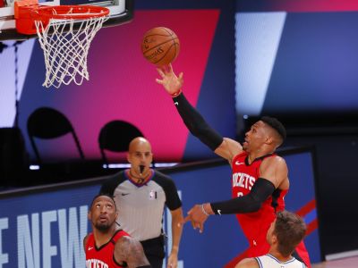 VIDEO: Houston ukázal silu aj proti prvému tímu, Dallasu nestačil ani skvelý Dončič