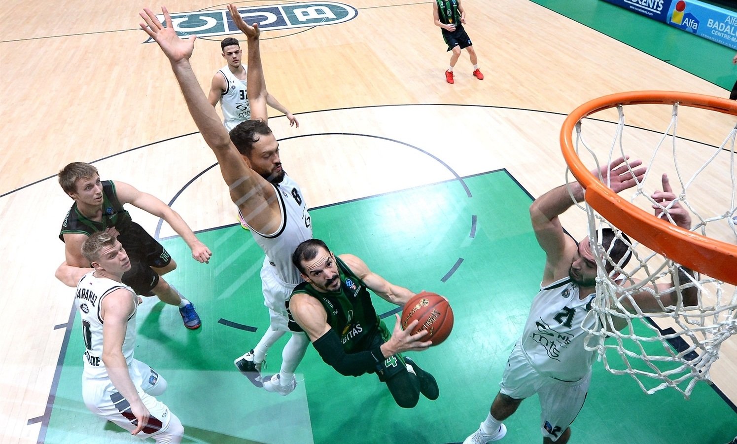 Brodziansky debutoval v Eurocupe. V zápase s Partizanom siahal na double-double