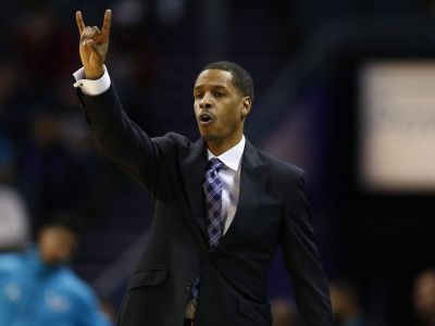 Houston našiel nového trénera v bývalom asistentovi Dallasu Mavericks
