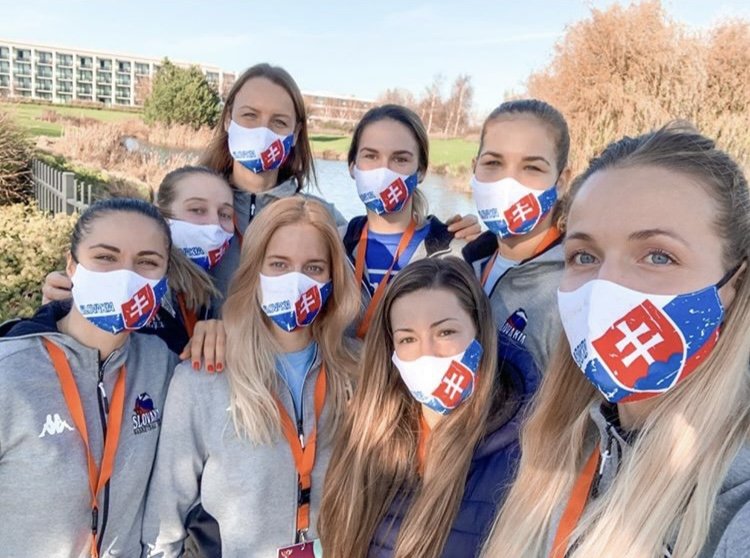 Len hotel, hala a park. Reprezentantky sú už v bubline, chýba Hruščáková