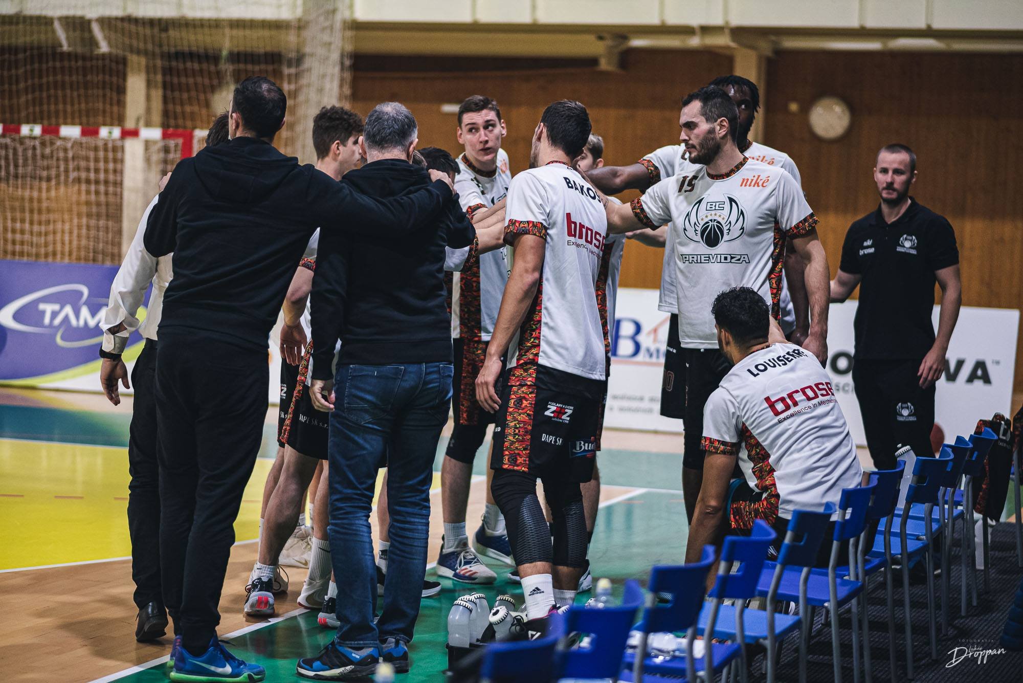 VIDEO: Spišiaci dostali príučku vo Svite, Levice pretlačili Lučenec, banícke derby pre Prievidzu