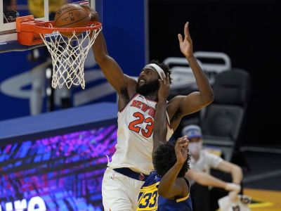 VIDEO: Lakers dominujú u súperov, pretlačili aj Milwaukee, Knicks prekvapili Golden State