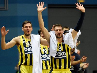 Fantastické Fenerbahce valcuje jedného súpera za druhým. Kokoškov: Chcelo to len čas