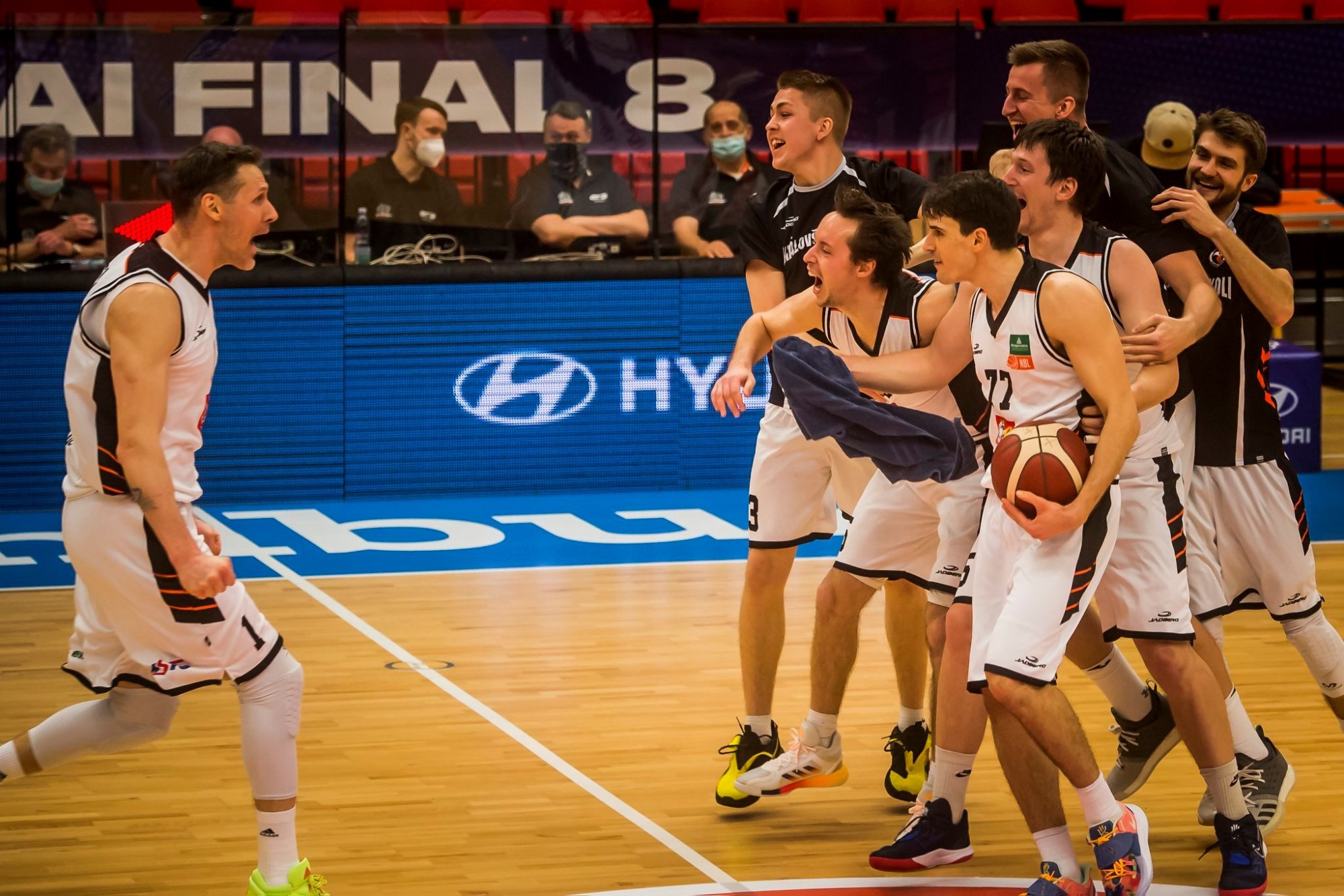 Sedmák doviedol Hradec k historickému úspechu, drží palce krajanom: Postup by bol skvelou správou