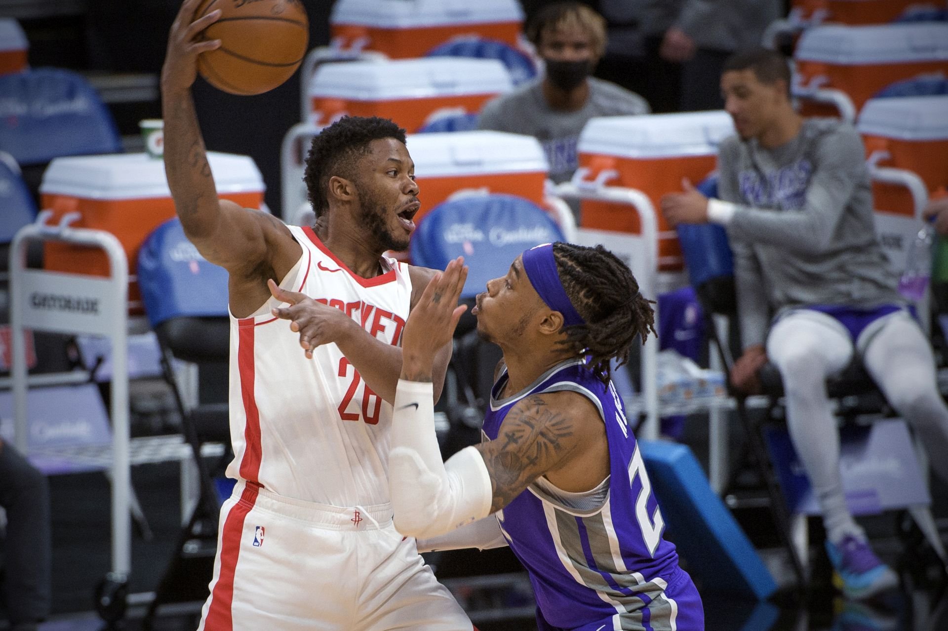 VIDEO: Irving žiaril proti Bostonu, pozrite si víťaznú trojku Snella v poslednej sekunde