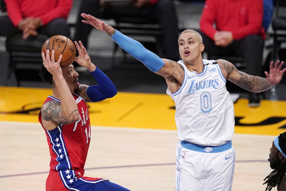 VIDEO: Lakers rozstrieľala ich majstrovská opora, Sacarmento nastrieľalo 141 bodov