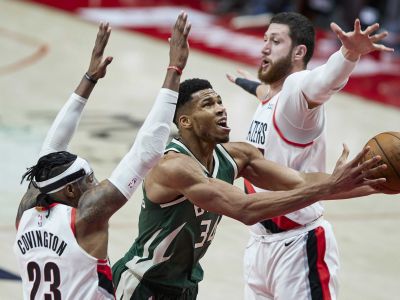 VIDEO: MVP NBA explodoval 47 bodmi za 33 minút, Golden State dostalo hrozný výprask