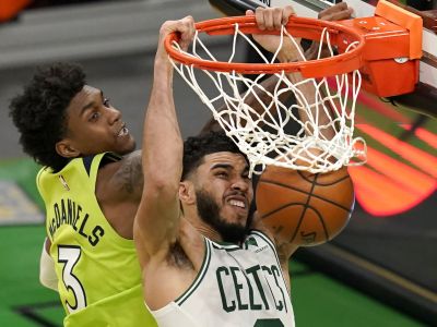 VIDEO: Strelecké explózie v NBA, Tatum dal 53 bodov, LaVine 50