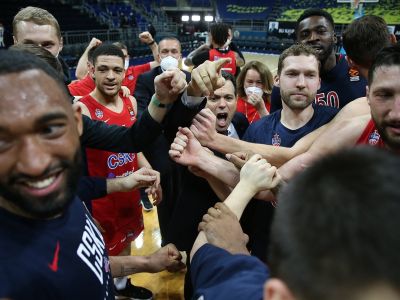 Moskovčania zdolali Fenerbahce 3:0 a deviaty raz po sebe sa prebojovali do Final Four
