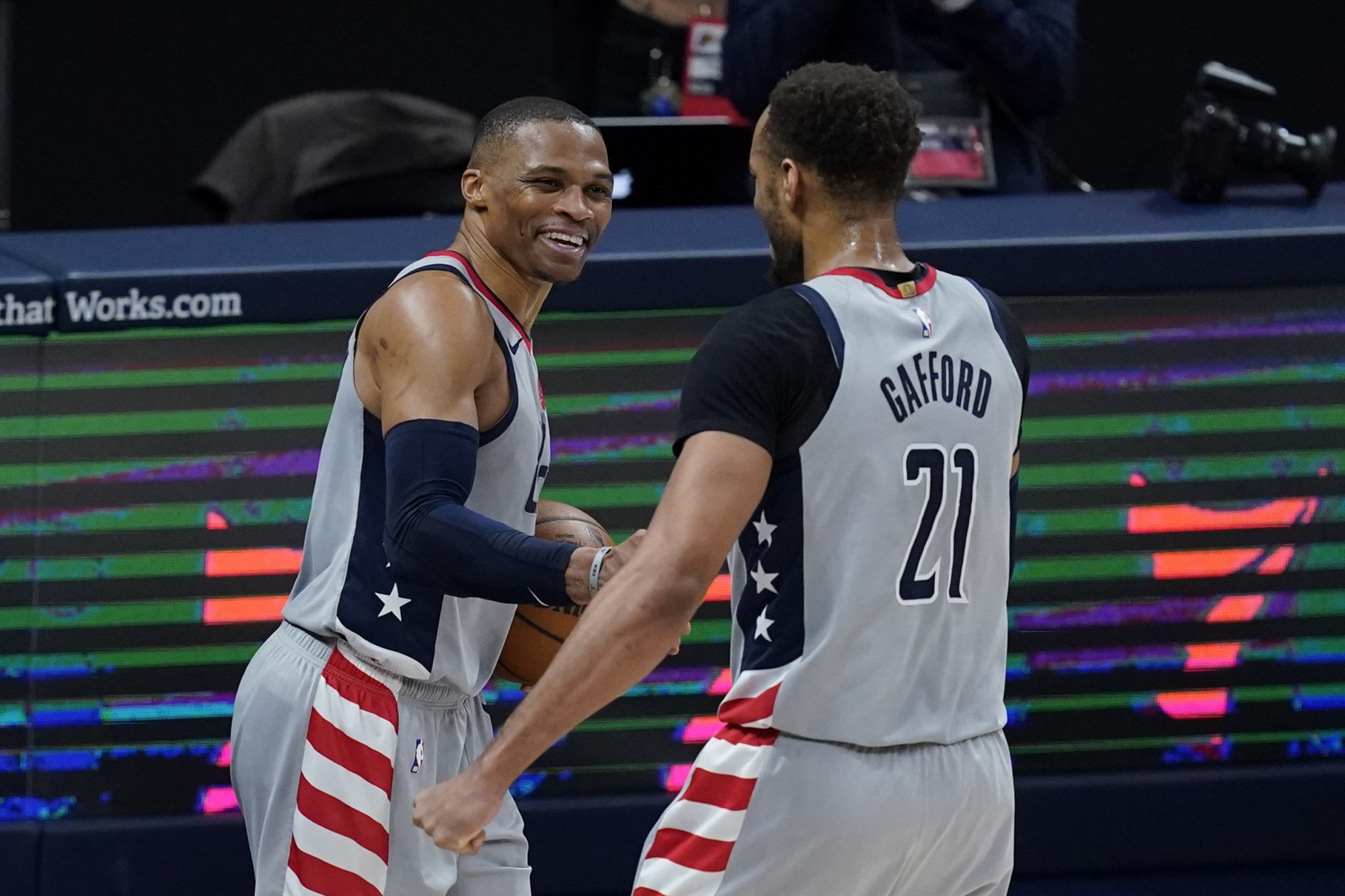 VIDEO: Westbrook vyrovnal fantastický rekord NBA v počte triple doublov