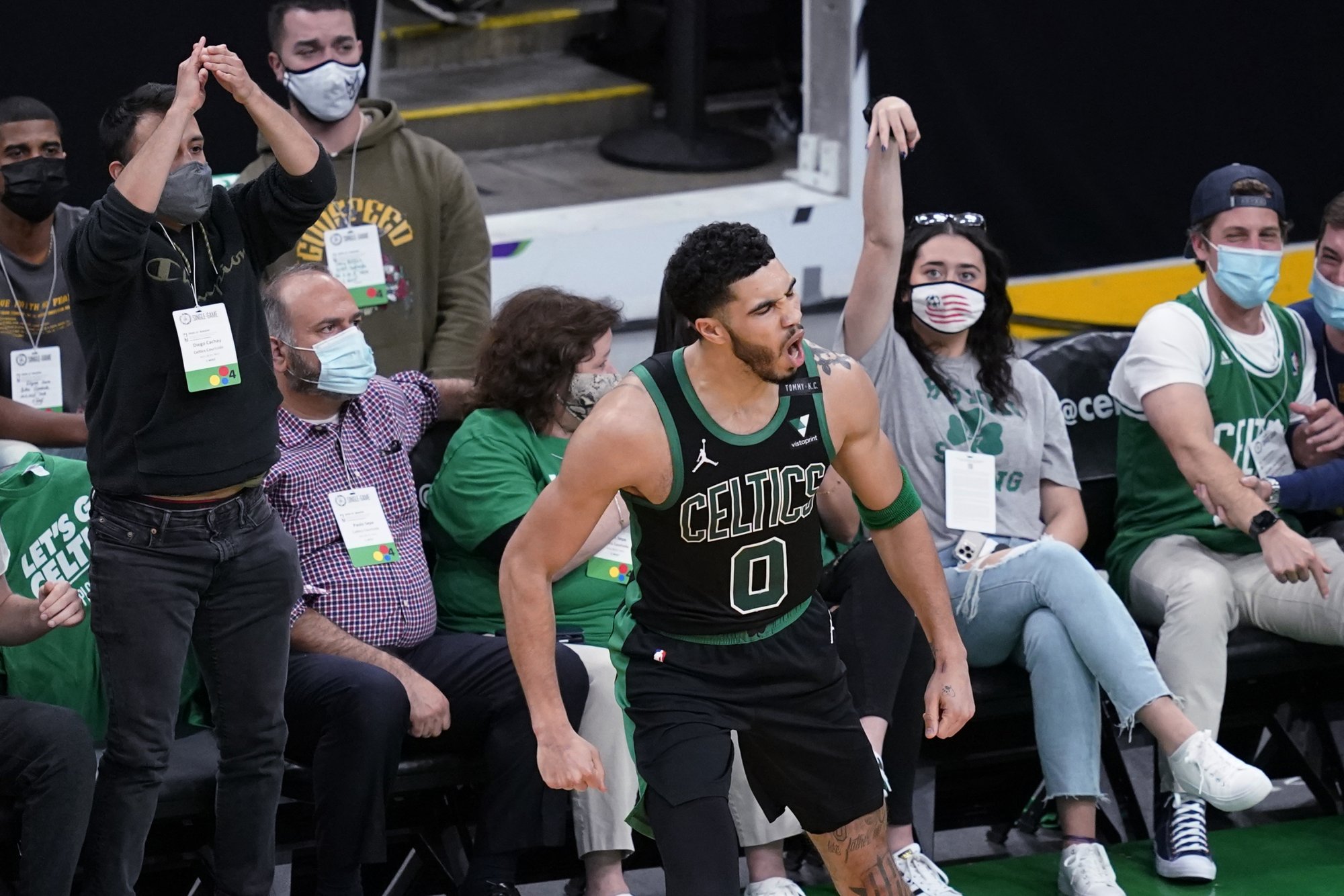 NBA play-off: Tatum zlomil Brooklyn 50 bodmi, Dallasu nestačilo 44 Dončiča