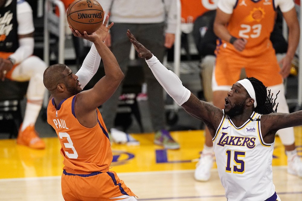 NBA play-off: Lakers stratili Davisa a prehrali doma so Suns, Clippers znova uspeli v Dallase