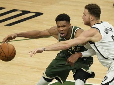 NBA play-off: Milwaukee stačilo na Brooklyn len 86 bodov, Utah vedie nad Clippers 2:0