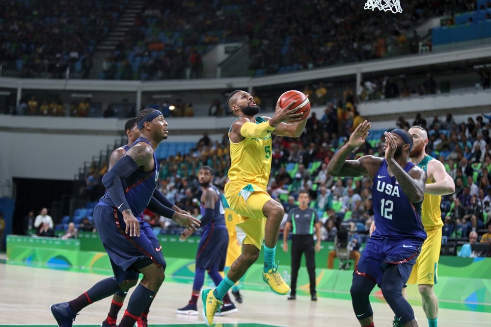 Austrália vsádza na basketbal, na olympiáde ju povedú ako vlajkonosiči