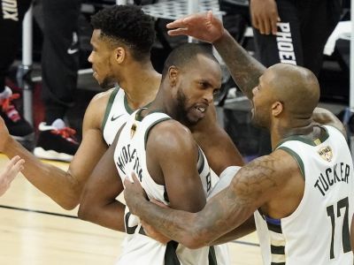 NBA finále: Milwaukee sa vzchopilo, otočilo sériu a má majstrovský mečbal