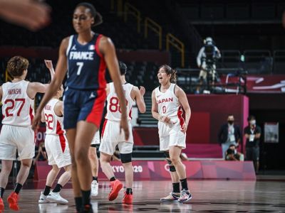 Domáce Japonky šokovali kandidátky na medailu, Nigéria potrápila USA