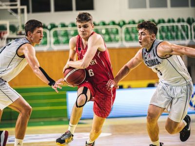 Osemnástka viedla nad Maďarmi o 15 bodov, ale nezvládla záver, čaká ju boj o 3. miesto