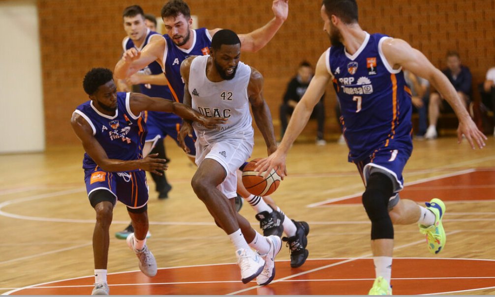 Máme veľkú motiváciu, chceme hrať Final Four na domácej palubovke, znie z Lučenca