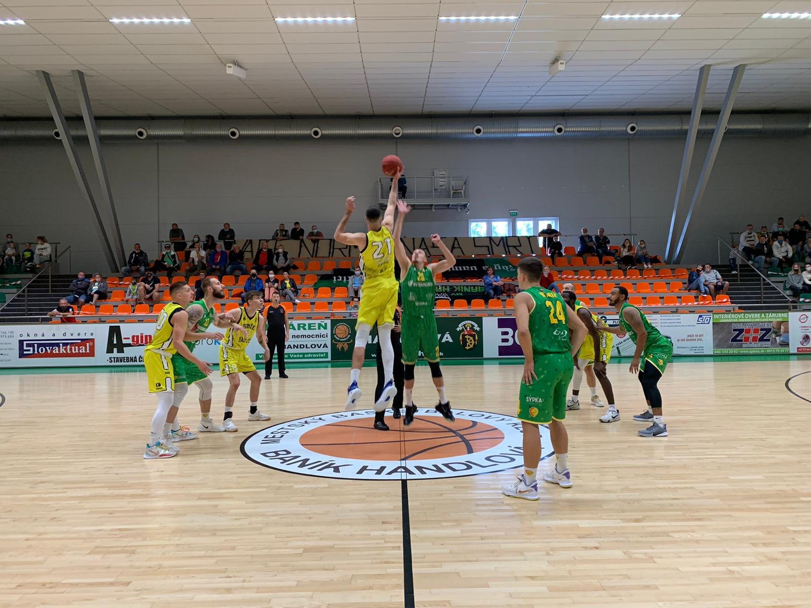 Handlová zakončila turnaj v Zlíne výhrou, Komárno neuspelo