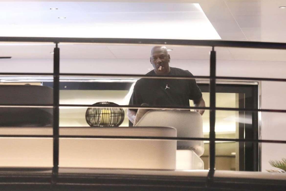 Neviem, či by som prežil v dnešnej dobe sociálnych sietí, vraví legendárny Michael Jordan