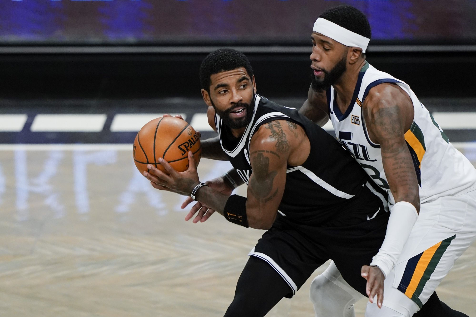 Brooklyn spravil rázny krok, nepovolí Irvingovi hrať, pokiaľ sa nezaočkuje