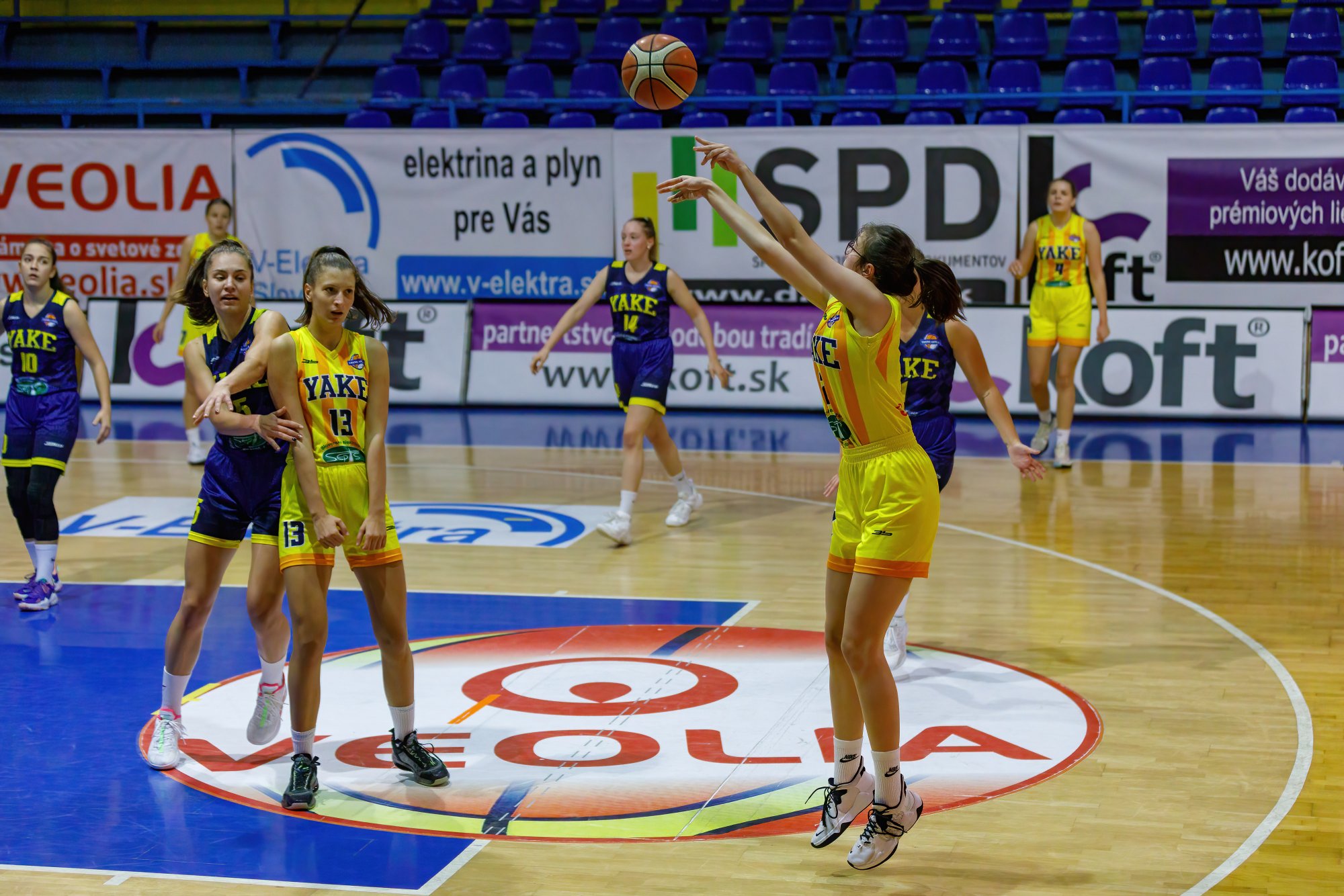 Anjelské derby pre košické juniorky, Zvolen a Bystrica nehrali kvôli karanténe