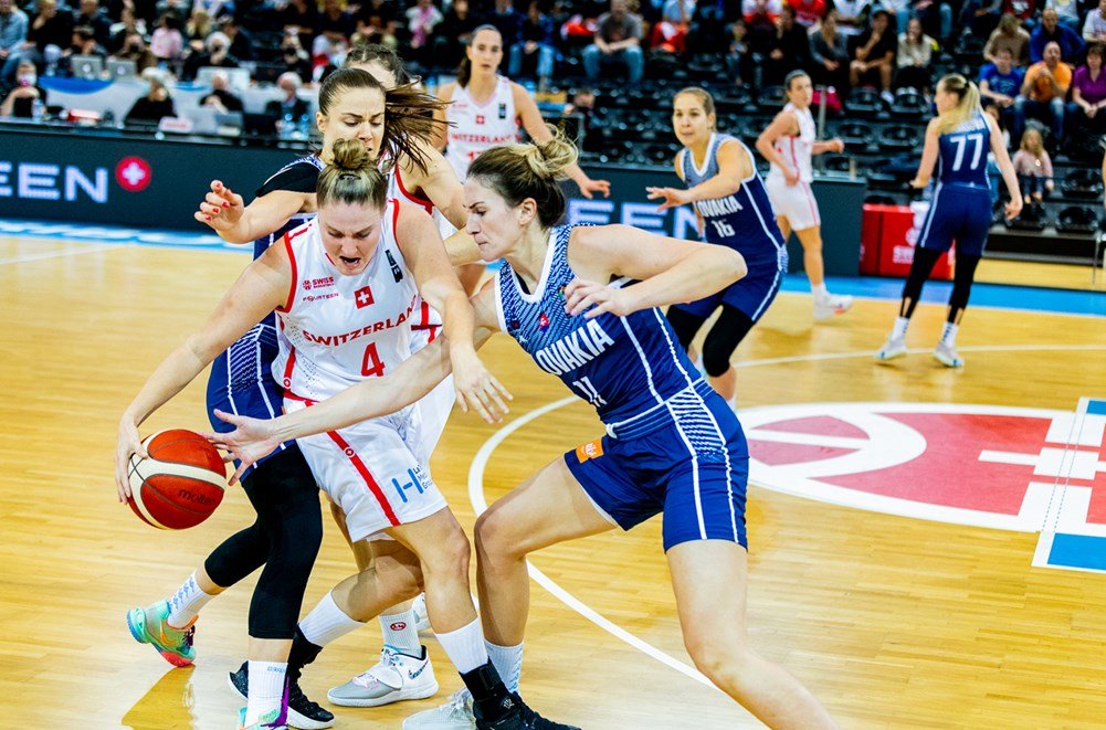 Prvá výhra je doma. Slovenky vydreli triumf vo Švajčiarsku