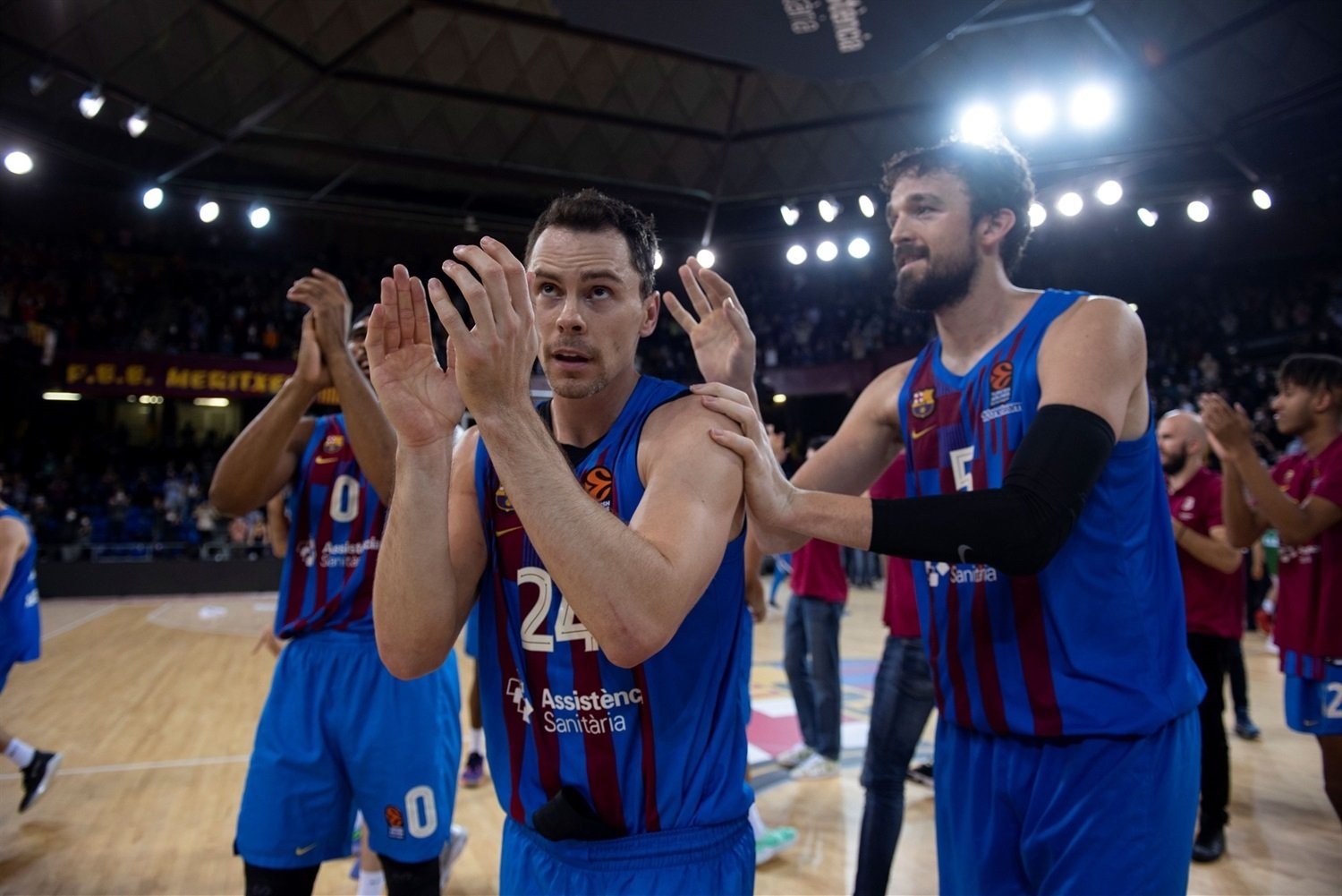 Canaan chcel utíšiť barcelonské publikum, basketbalisti FC následne previedli zázračný vianočný comeback