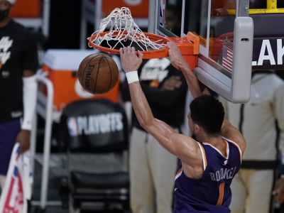 VIDEO: Phoenix si ide suverénne za prvým miestom, vyhral šiesty zápas po sebe