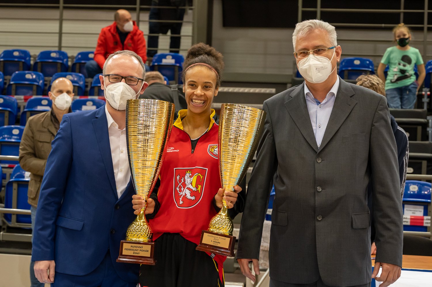 S prezidentom SBA Milošom Drgoňom o prvom ročníku Federálneho pohára basketbalistiek