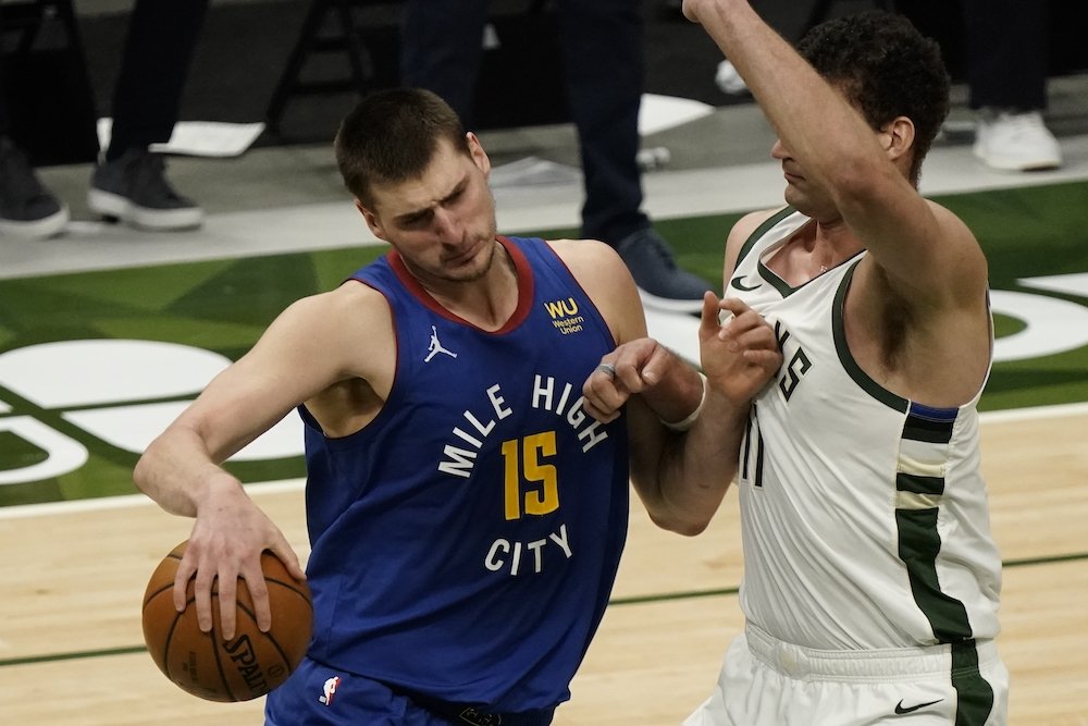 VIDEO: Lakers reálne hrozí sezóna bez play-off, Denver s Jokičom vypadol zo šestky