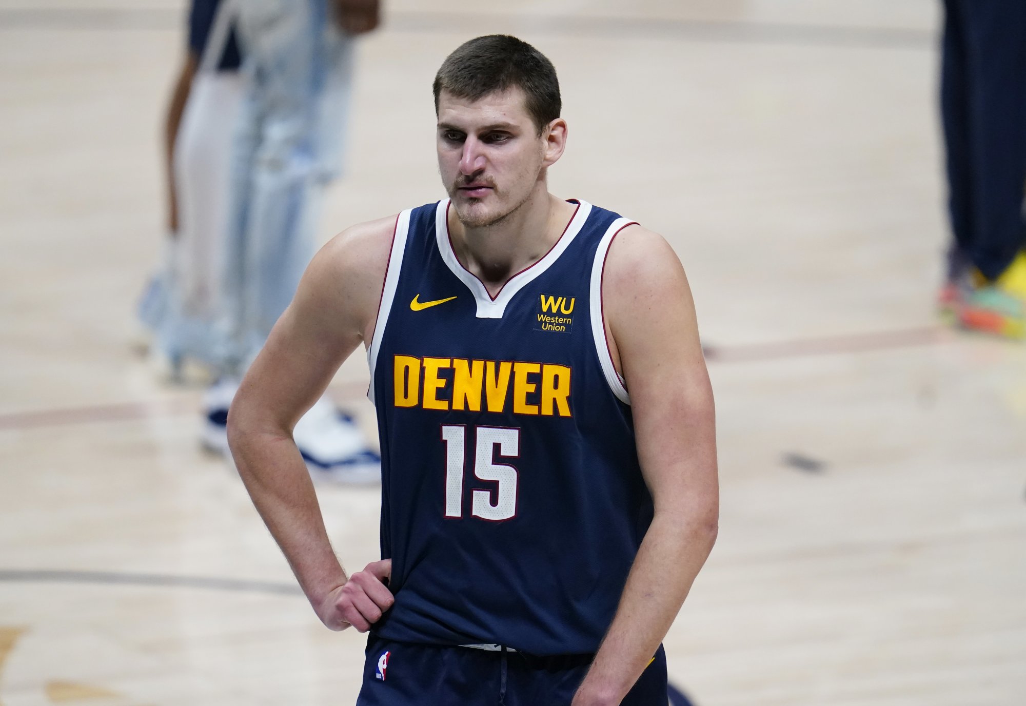NBA play-off: Golden State jasne zdoláva Jokičov Denver, Dallas opäť vyhral aj bez Dončiča