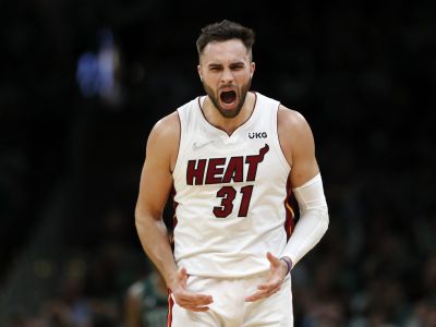 Nedraftovali ho, hral hrozne, teraz je kľúčovým mužom tímu bojujúceho o finále NBA
