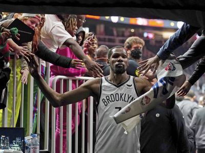 VIDEO: Durant ťahá zo všetkých síl Brooklyn, aby nedopadli ako Lakers