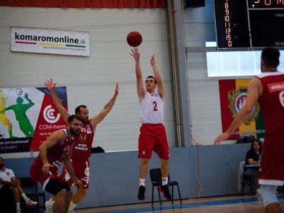 Nováčik z Komárna verí v silu divákov. Okrem legionárov dúfajú v kvalitu Danieliča s Kádašim