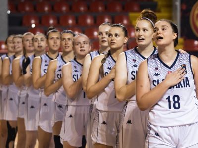 Dvadsiatka oslavuje tretiu výhru na ME, deklasovala Kosovo
