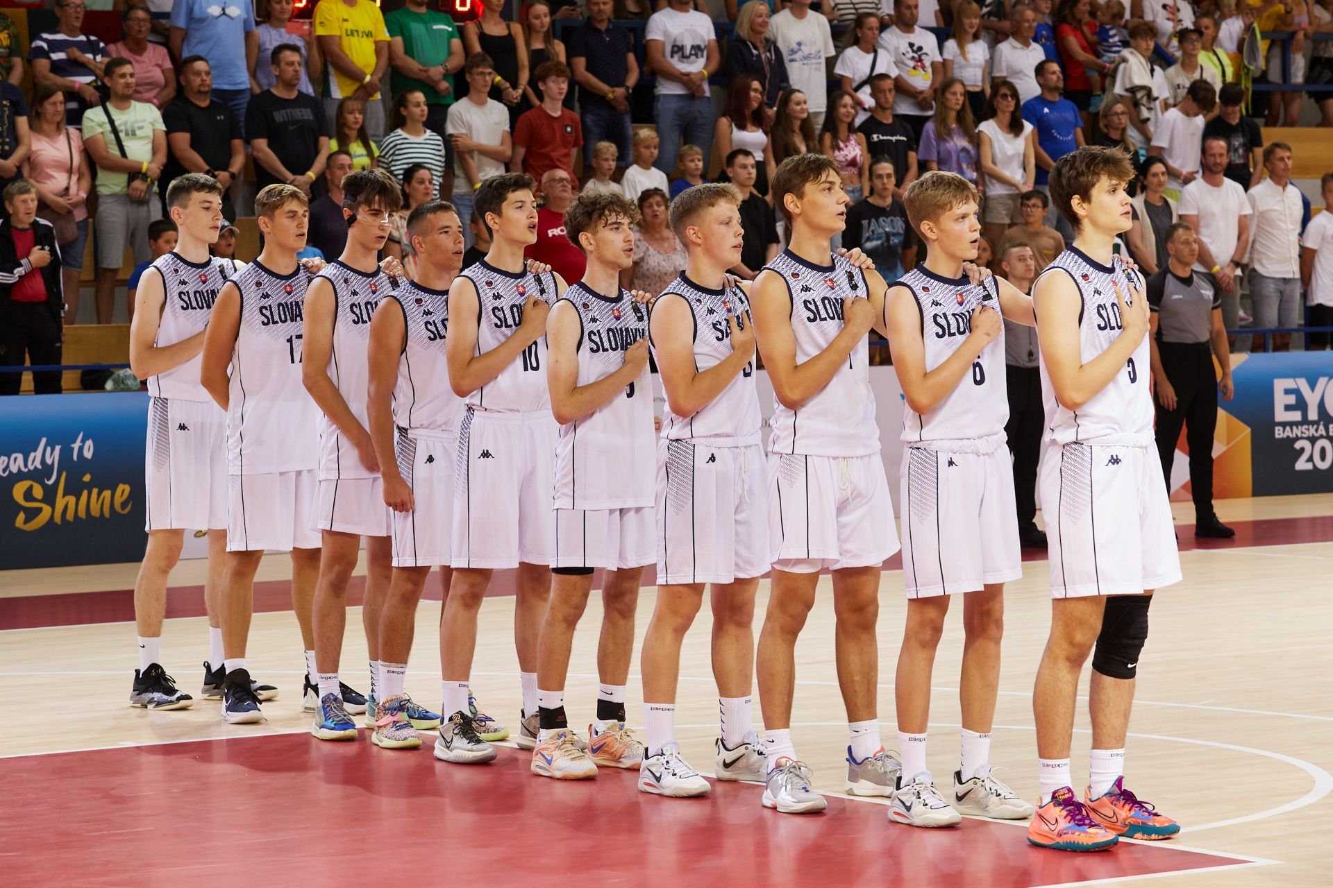 Šestnástka bojuje na ME. Ďuriš chváli Hejkovou a Pospíšilom napísanú Identitu slovenského basketbalu