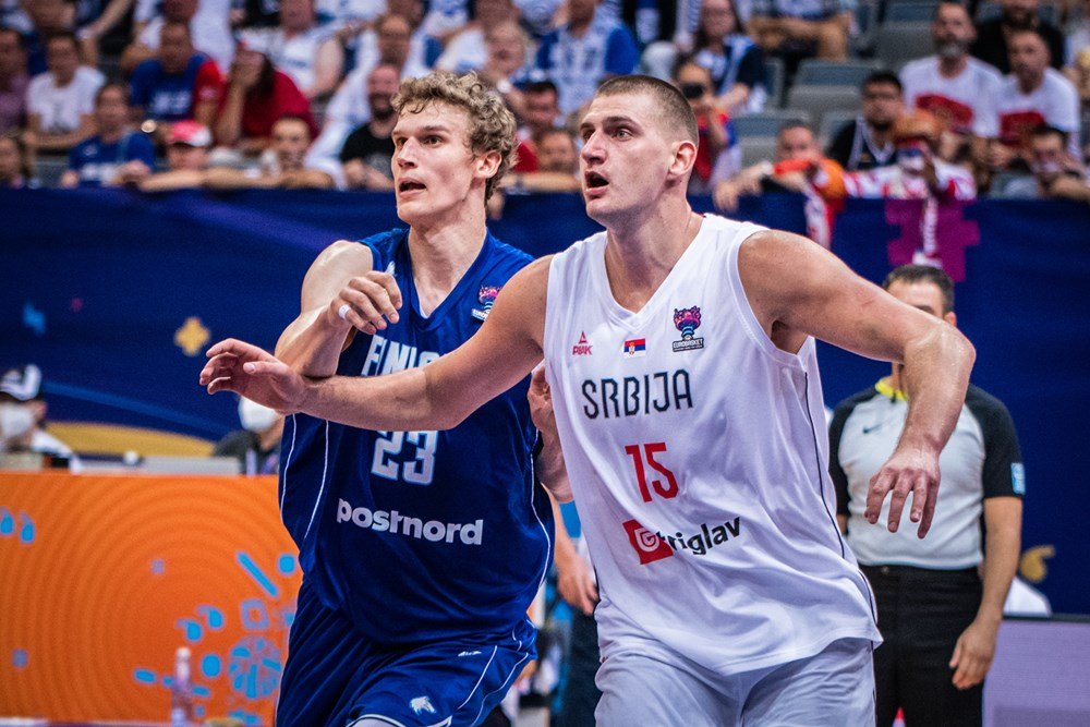 Srbi zvalcovali Fínov, ďalší veľký triumf pre nezdolanú Ukrajinu