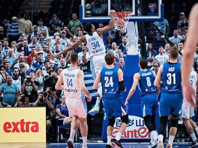 Srbi skončili, Čechom nestačil ani hrdinský výkon. Giannis im v závere ukázal, kto je MVP