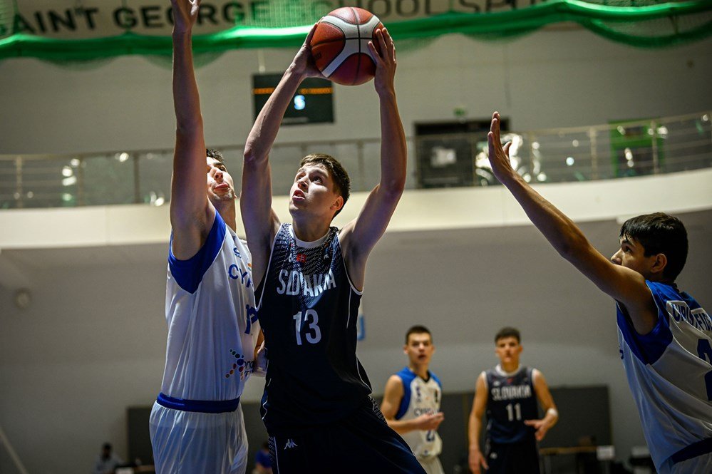Komárno pokračuje v práci s talentami. Prichádza mládežnícky reprezentant Slovenska