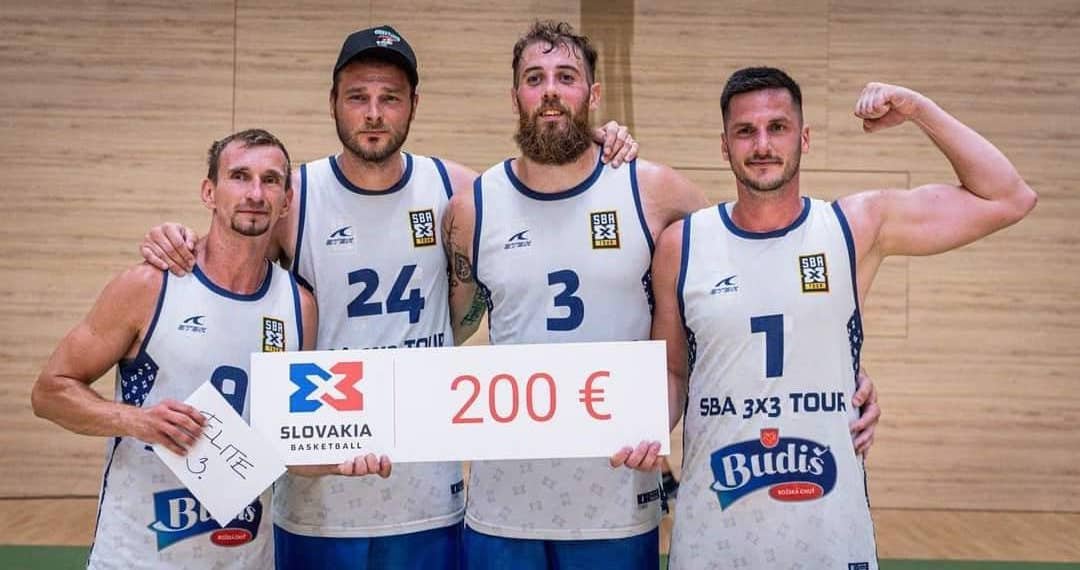 Blog Mareka Kozlíka: Basketbal 3×3 ma chytil viac ako kedysi streetball