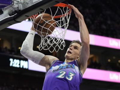 Jazz a Pacers s pokutami 500-tisíc a 100-tisíc dolárov