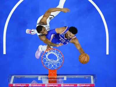 VIDEO: Sixers zdolali Brooklyn aj bez Embiida s Hardenom, na Simmonsa sa pískalo