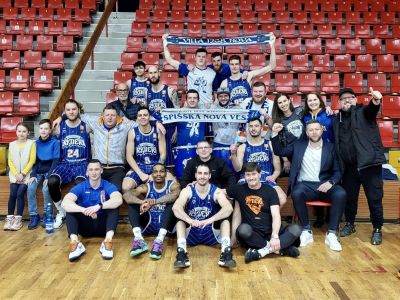 Spišiaci i Komárno prenikli na Final Four Alpsko-jadranského pohára. Postup Rytierov vystrieľal 45-bodový McGlynn