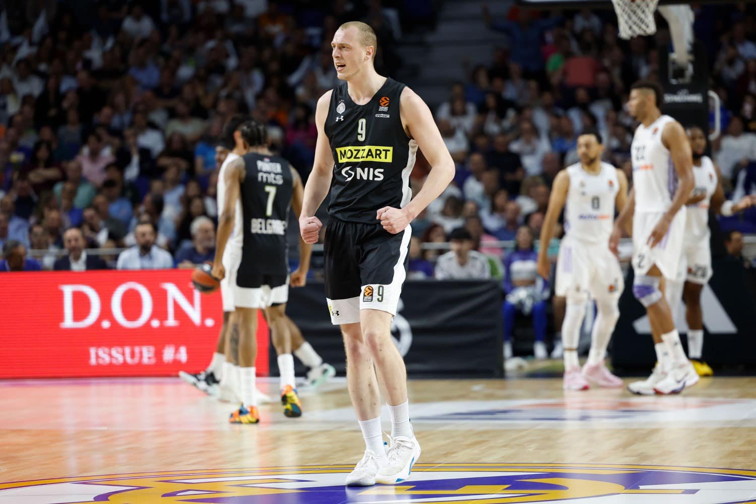 VIDEO: V Madride nedohrali pre hromadnú bitku, ale na výhre Partizanu to nič nezmenilo. Real na pokraji vyradenia