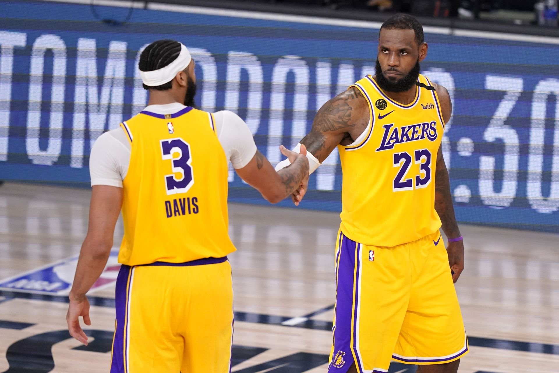 VIDEO/NBA play-off: Lakers aj Miami sa až príliš ľahko ujali vedenia v sériách
